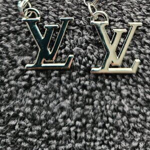 Set of 2 Silver Interlocking Charms